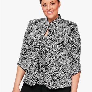 Alex Evenings Black and White Abstract 2 pc set